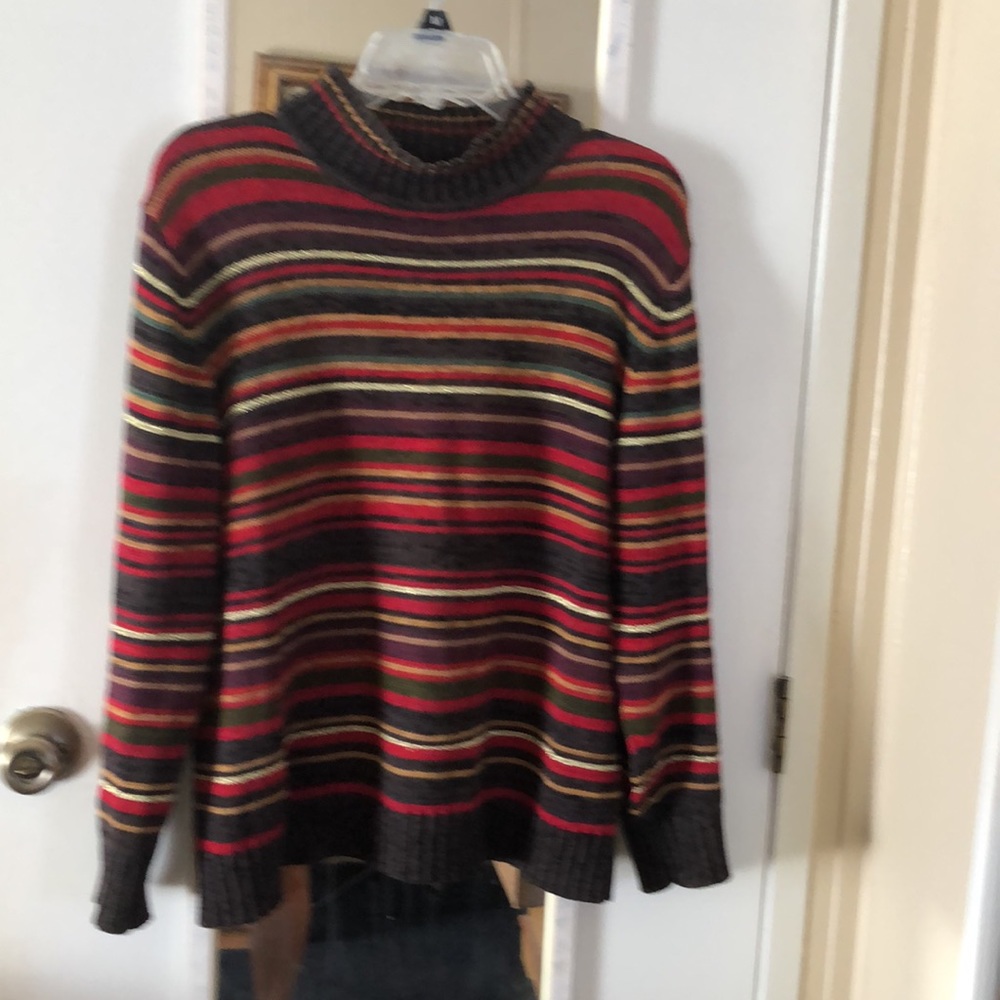 Women’s long sleeved sweater. Brand: Tiara Size: Small Color: Multicolored